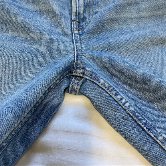 Everlane High Rise Kick Crop Jean Lightwash Blue size 26 - Picture 9 of 16